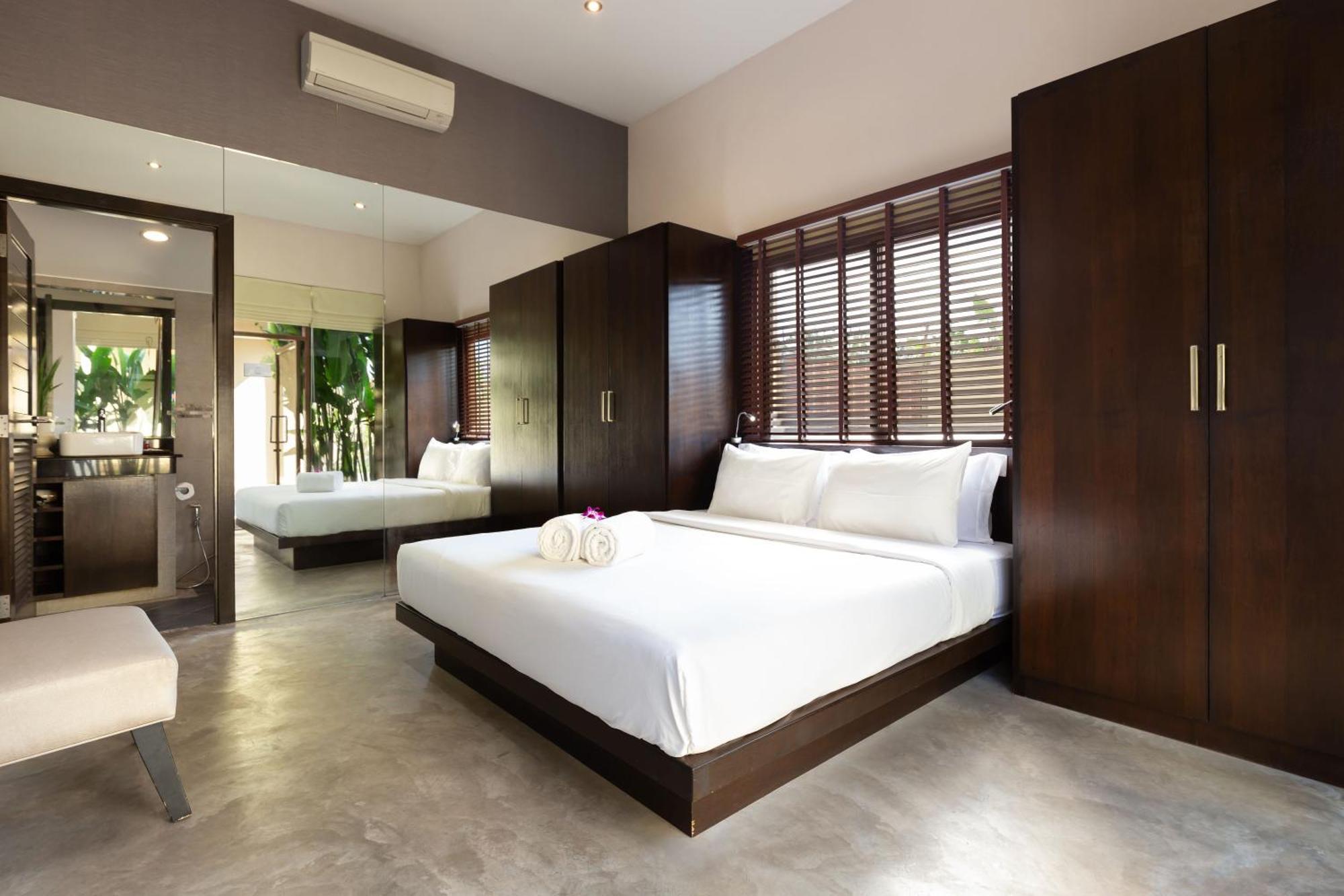 Extraordinary Courtyard 6Br Pool Villa Sri Suri, Naiharn Rawai エクステリア 写真